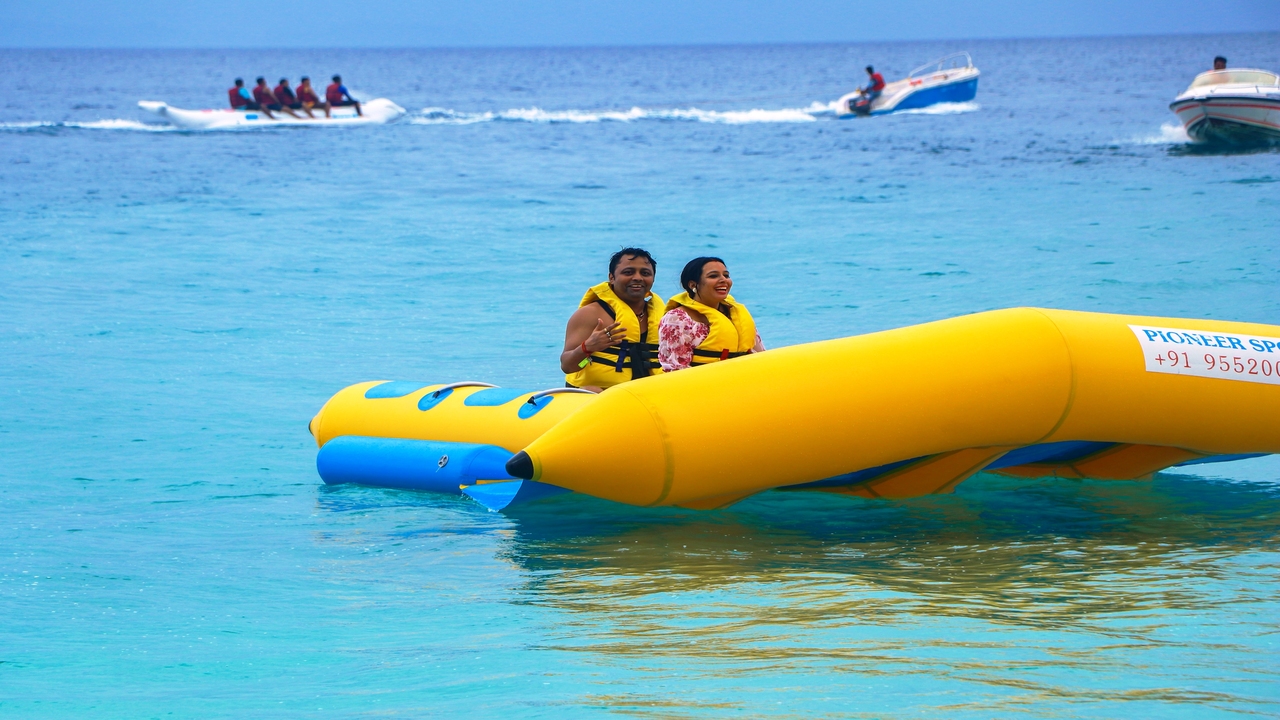 sofa boad in Havelock Island